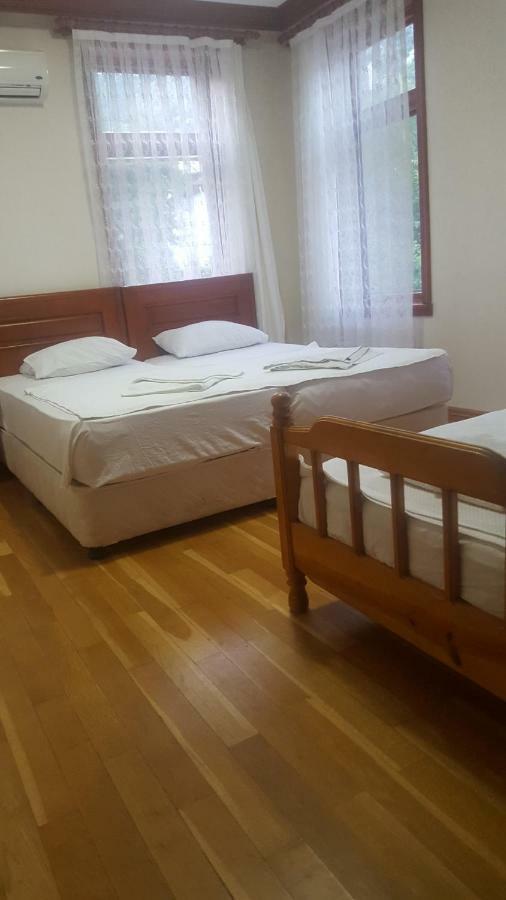 Incilikonak Ula Rom bilde